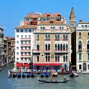 5* فندق Bauer Il Palazzo