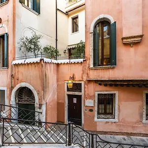Casa Verardo Residenza D'epoca Hotel