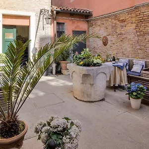 Ca' Della Corte Flats Venise