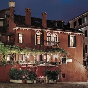Fiorita Hotel